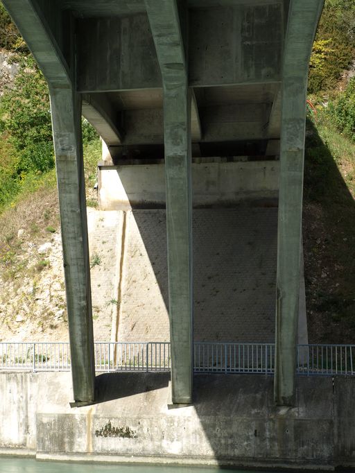 Pont routier du Lit au Roi