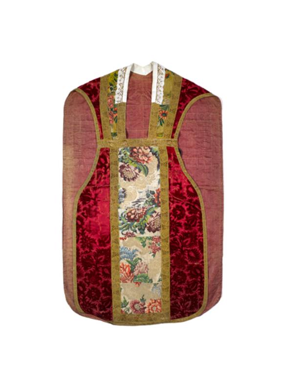 chasuble, étole, manipule, 2 voiles de calice, bourse de corporal : ornement rouge n°4