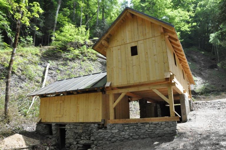 Moulin à farine Varambon puis moulin et scierie Aspord-Vorger actuellement espace de visite