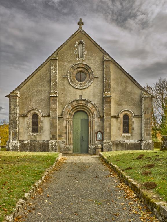 église paroissiale Saint-Thibaud