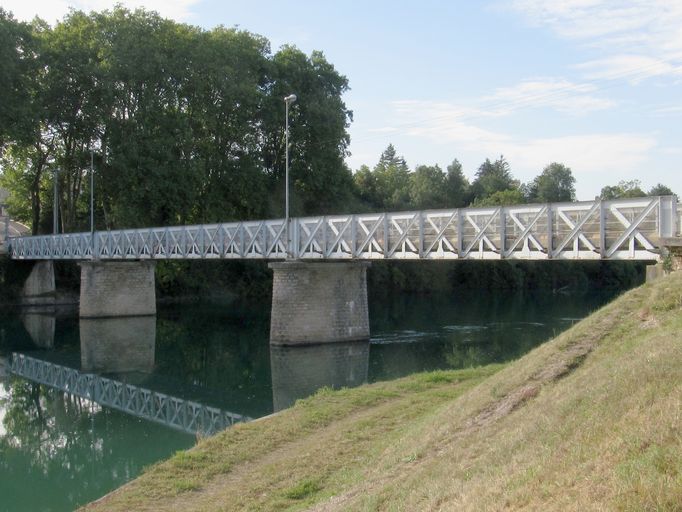 Pont routier de Jonage