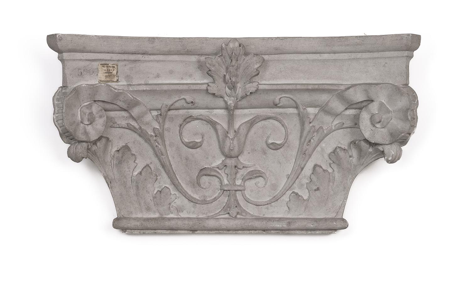 Chapiteau de pilastre du château de Gaillon