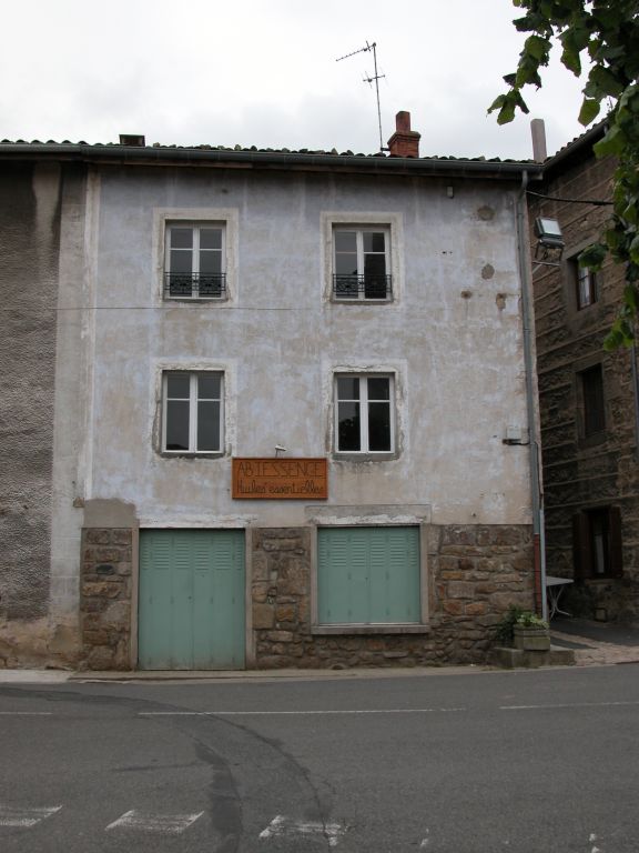 Maison, ancienne forge, ancienne épicerie (?)