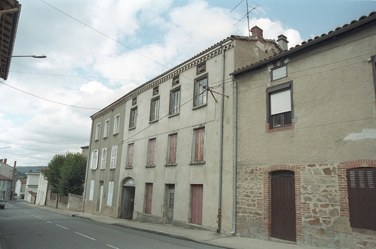 Ecole actuellement immeuble à logements