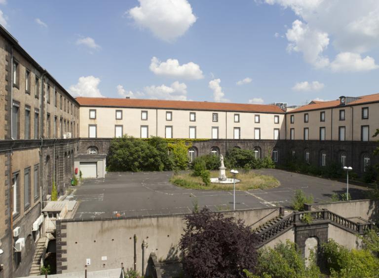 Hôtel-Dieu de Clermont-Ferrand : l'édifice de l'hôtel-Dieu