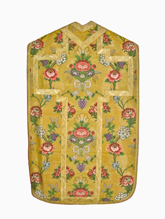 chasuble, étole, voile de calice, bourse de corporal : ornement doré