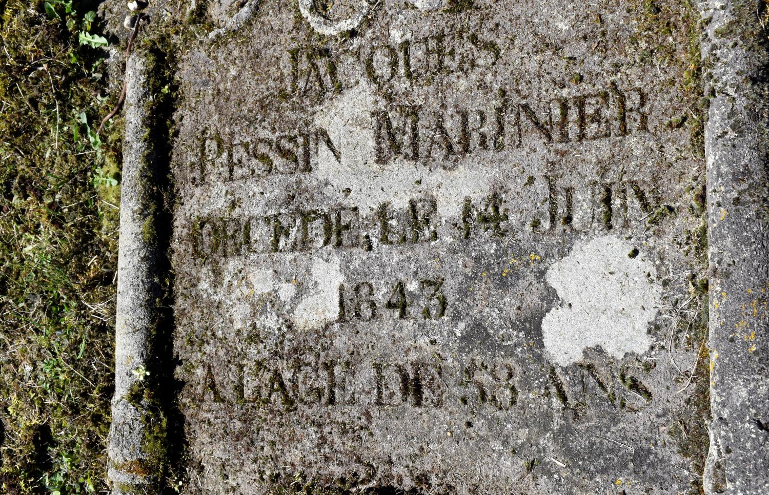 Tombeau dit tombe de Jacques Pessin, marinier.