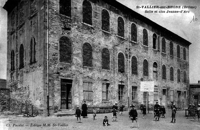 Filature Baboin puis bâtiment désaffecté actuellement bureau d'architecte