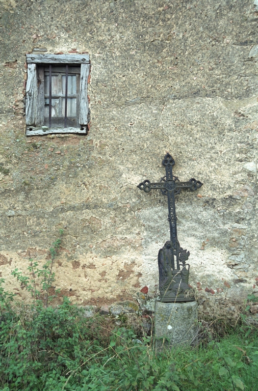 Les croix monumentales du canton de Boën et de la commune de Sail-sous-Couzan