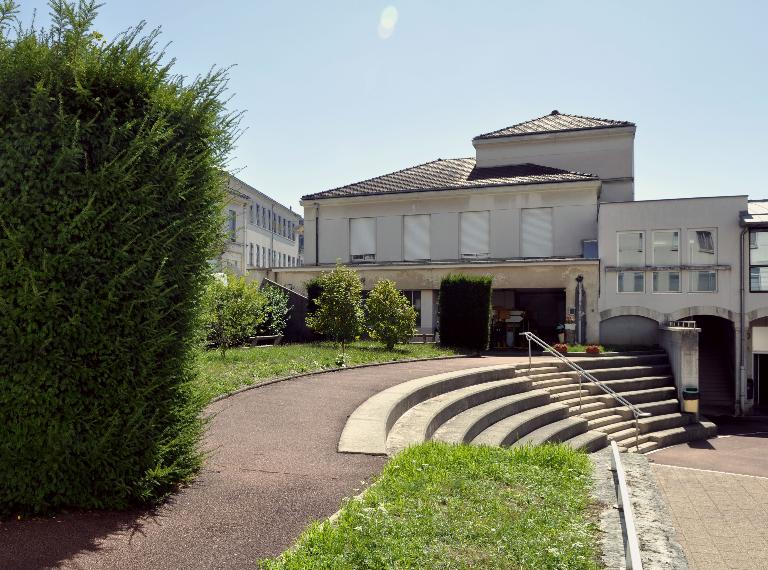 Infirmerie du lycée Paul-Painlevé