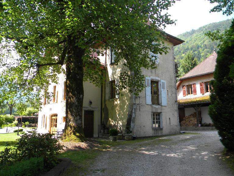 Maison dite château de Lathuile