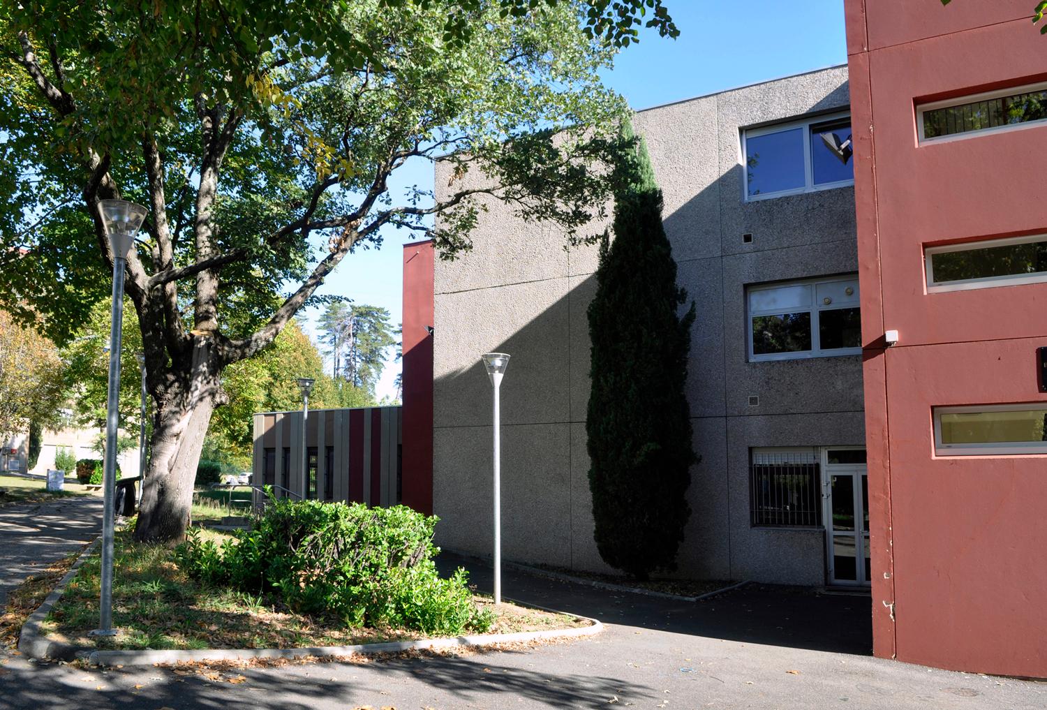 Collège national technique et moderne de garçons, actuellement lycée polyvalent Astier