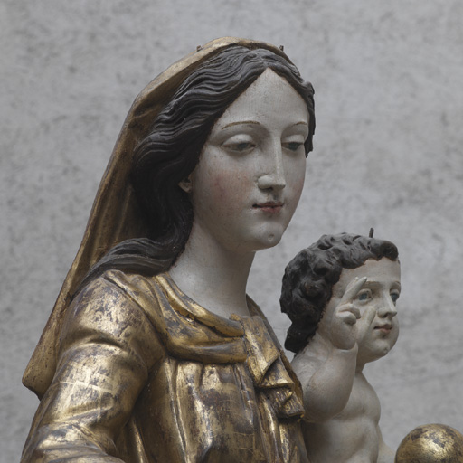 Statue : Vierge à l'Enfant