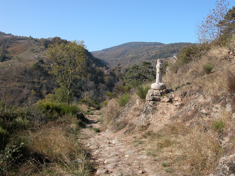 Croix de chemin, dite croix des Argnats