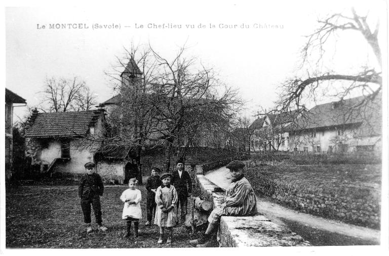 Maison, ferme, café-épicerie, home d'enfants "Le Bercail", actuellement centre de vacances "Les Platanes"