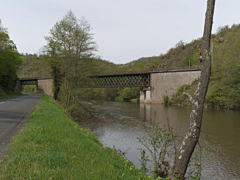 Ligne Arvant - Maurs - (Figeac)