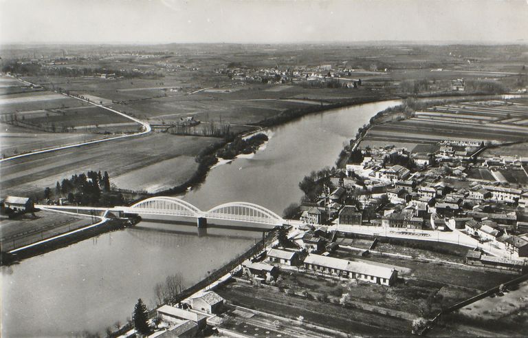 Pont routier de Loyettes