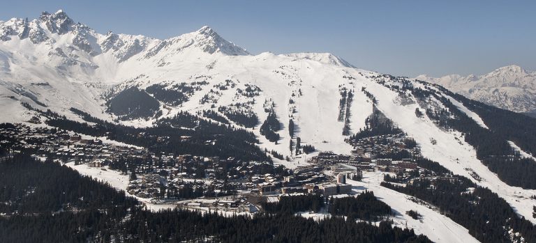 Station de sports d'hiver dite Courchevel 1850