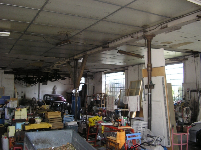 moulin à blé : moulin de l'Aulière, puis atelier mécanique, actuellement gîtes