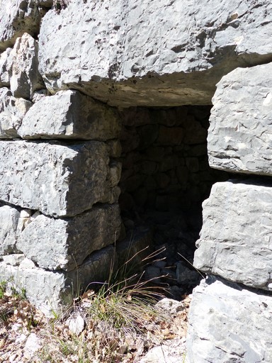 Les cabanes de Barret-de-Lioure