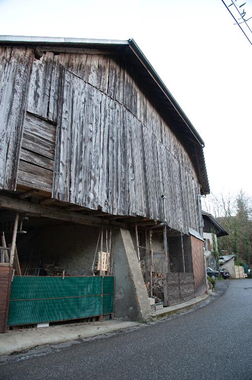 Ensemble de deux fermes