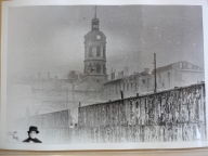 Vue d'ensemble, démolition, 1934 (détail du bâtiment et du clocher). Photographie AC Lyon. 2PH31