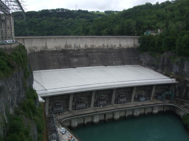 Barrage et centrale hydroélectrique de Génissiat