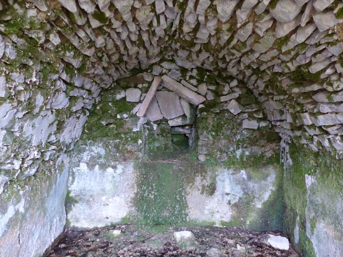 Fontaine-réservoir du Terron