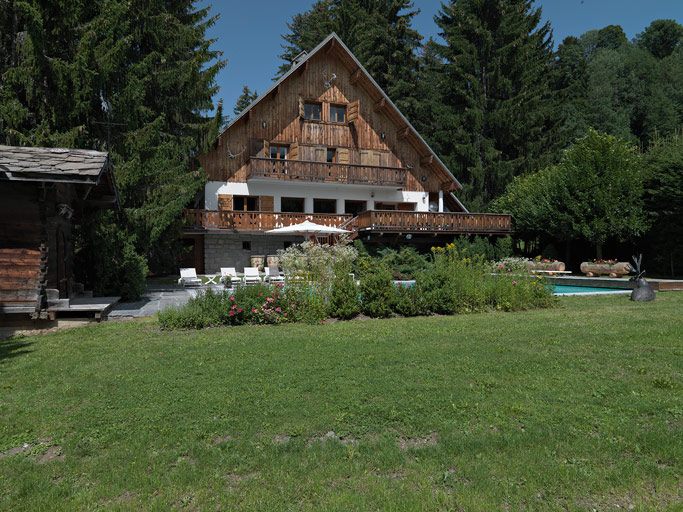 Maison, dite chalet le Sarto