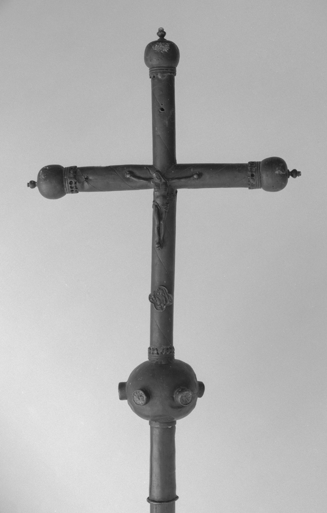 Croix de procession (n° 2)