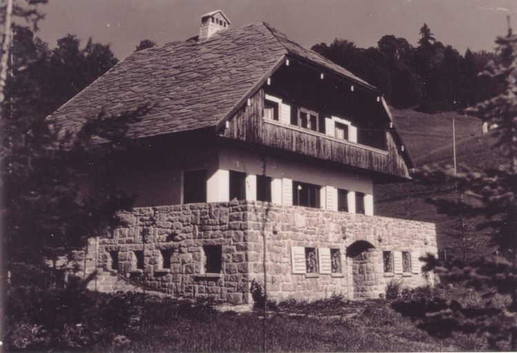 Maison, dite chalet le Cairn