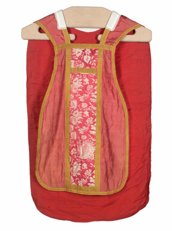 chasuble, étole, manipule, voile de calice, bourse de corporal : ornement rouge n°1 ou ornement rose