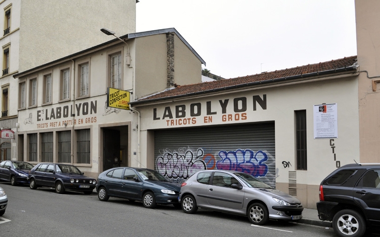 Usine de confection dite Labolyon Tricot