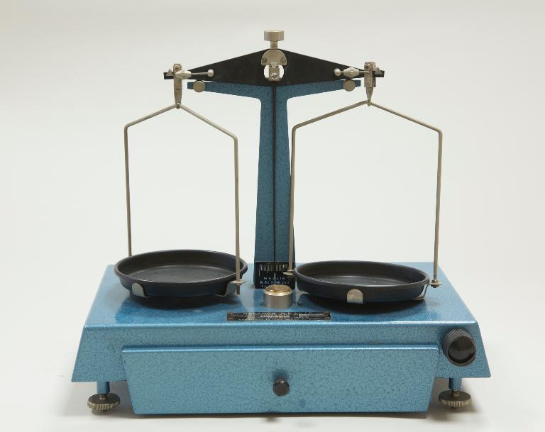Le matériel d'enseignement scientifique : instruments de démonstration de phénomènes physiques