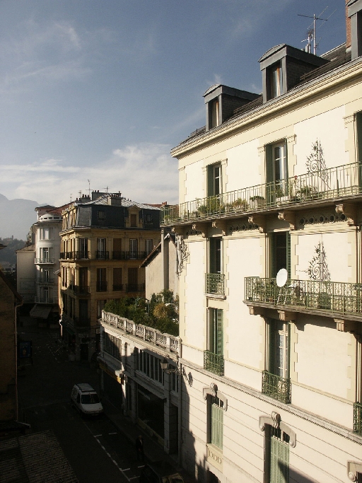 Hôtel de voyageurs, Hôtel Gaillard, puis immeuble