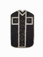 chasuble : ornement noir