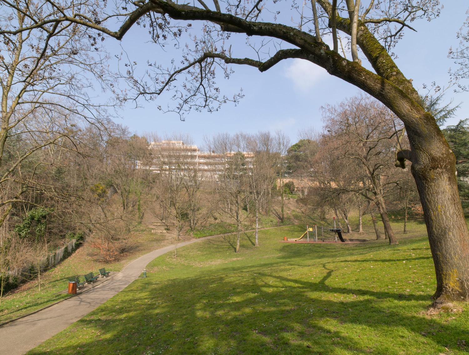 Demeure : villa Gillet actuellement parc public de la Cerisaie