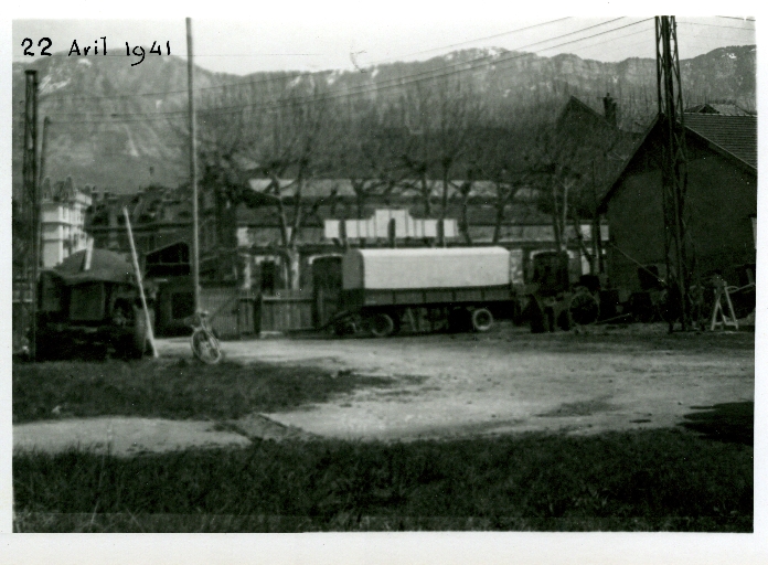 Edifice artisanal, Maison Grosse et Gerlat, puis usine de fabrication de matériaux de construction, entreprise de travaux publics, Entreprise Léon Grosse et Cie, actuellement Entreprise générale Léon Grosse