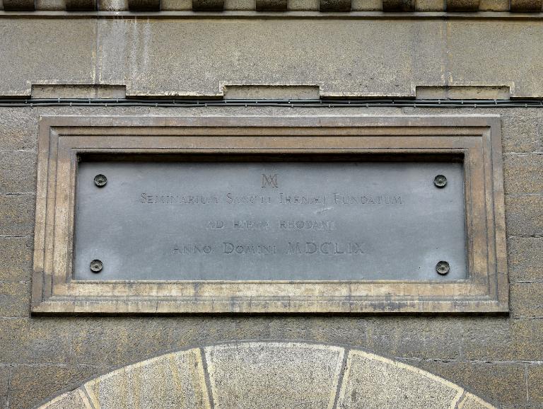 Plaques commémoratives
