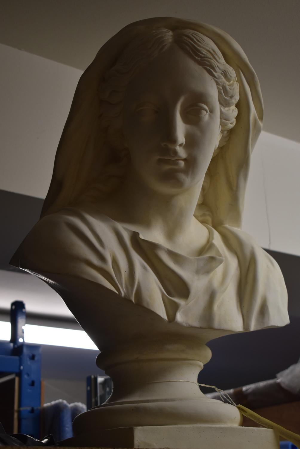 Buste de femme