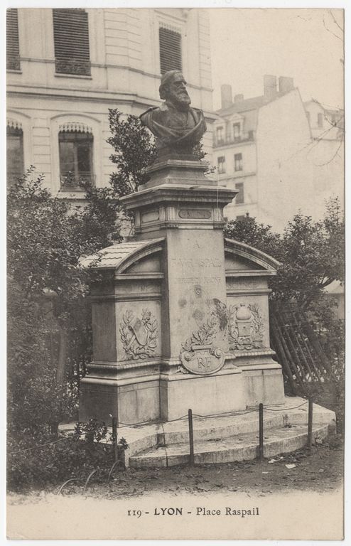 Monument Raspail