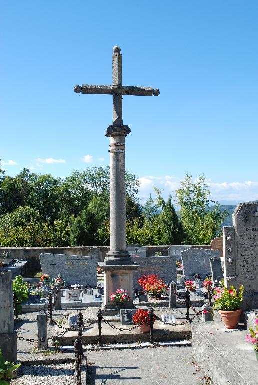 Croix de cimetière