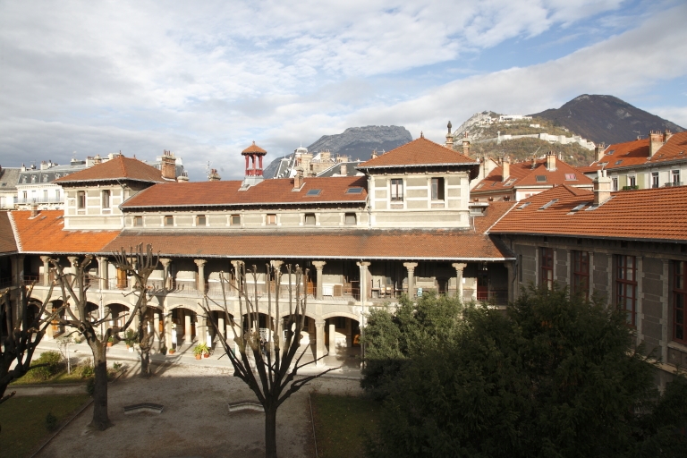 Lycée de garçons, actuellement lycée Champollion