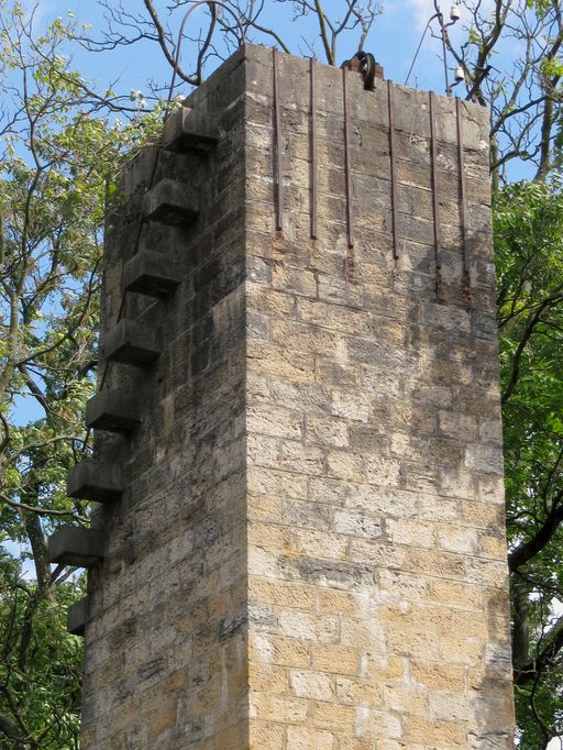 Bac à traille d'Irigny dit bac de Célette ou de Sellettes (disparu) ; piles (vestiges)