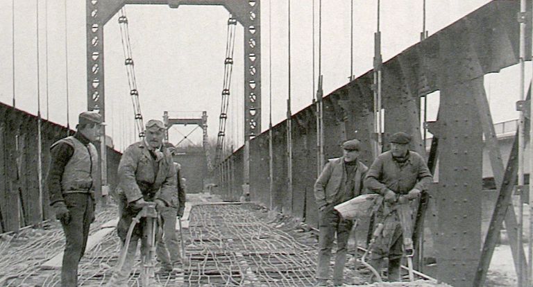 Pont routier dit "passerelle provisoire" de Valence (détruit)