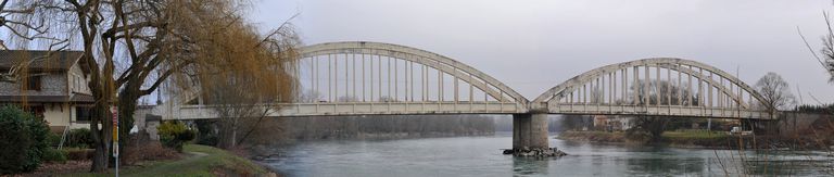 Pont routier de Loyettes