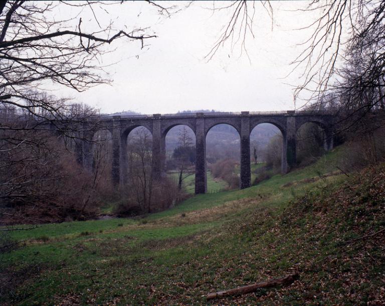 Ligne (Bort-les-Orgues) - Saignes-Ydes-  Miécaze