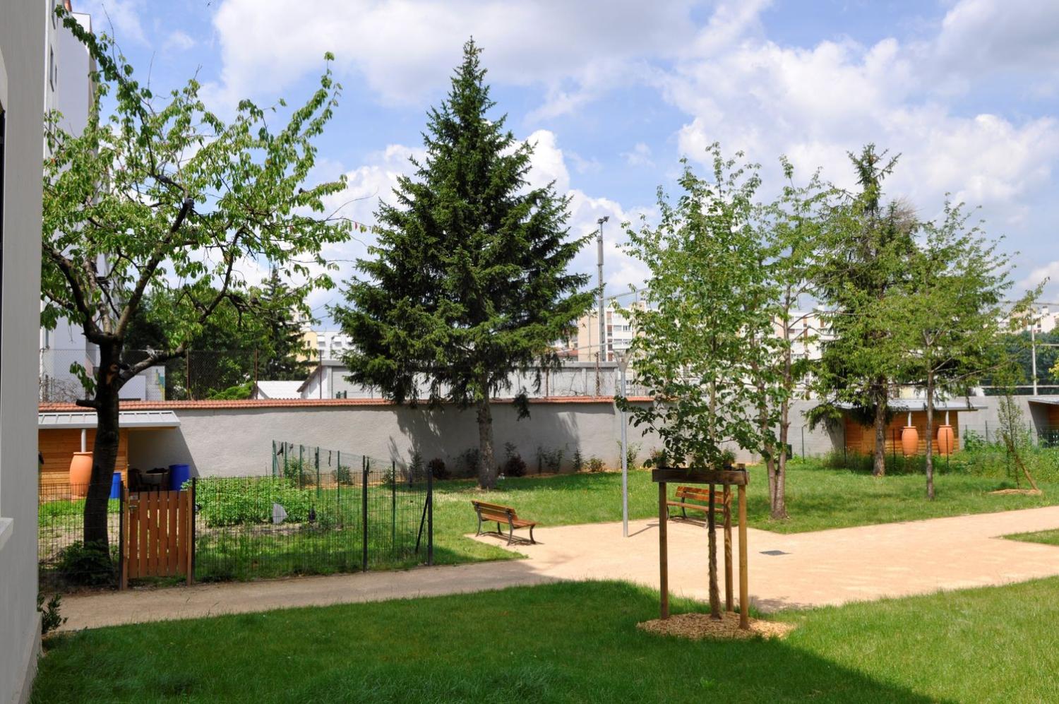 Cité ouvrière Gillet (logements économiques) et jardins dit cité Camille Koechlin à Villeurbanne