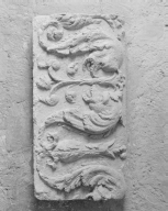 Eléments de frise en bas-relief (5)