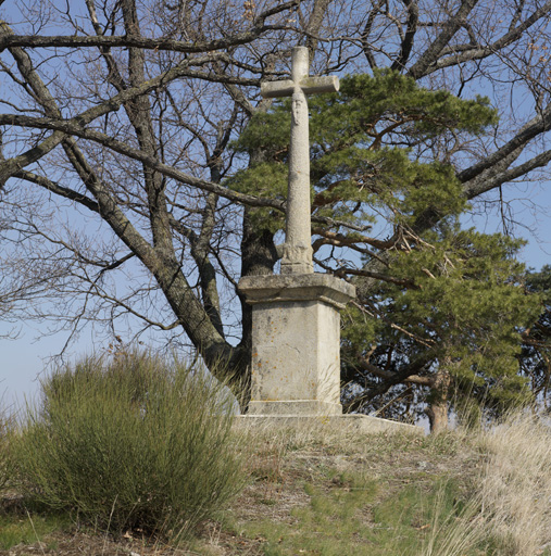 Croix monumentale